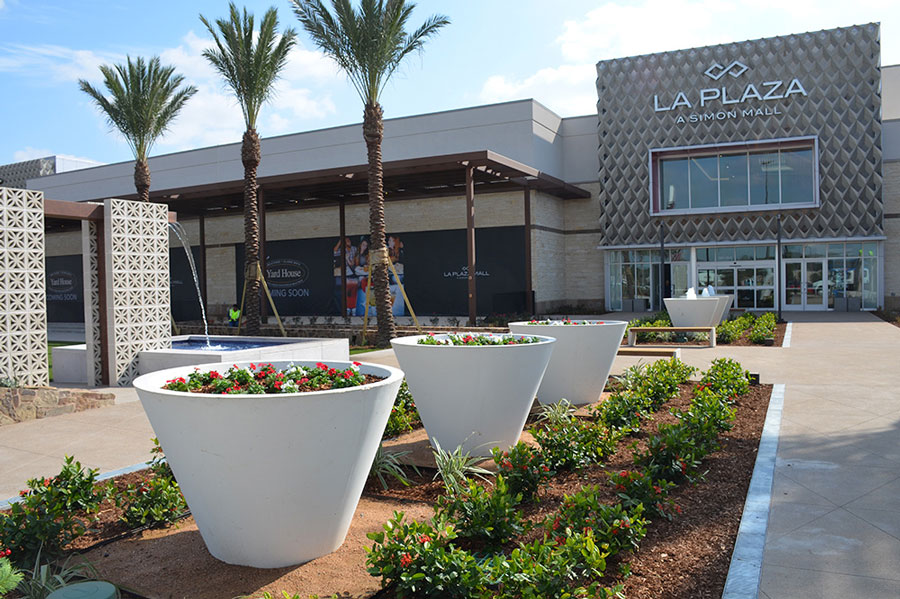 August 7th, 8th, and 9th: Enjoy Curbside Service During Tax-Free Weekend at La  Plaza Mall! | Explore McAllen