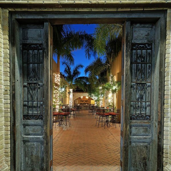 From Fine Dining to Casual Here is Your Guide to Al Fresco Spots in